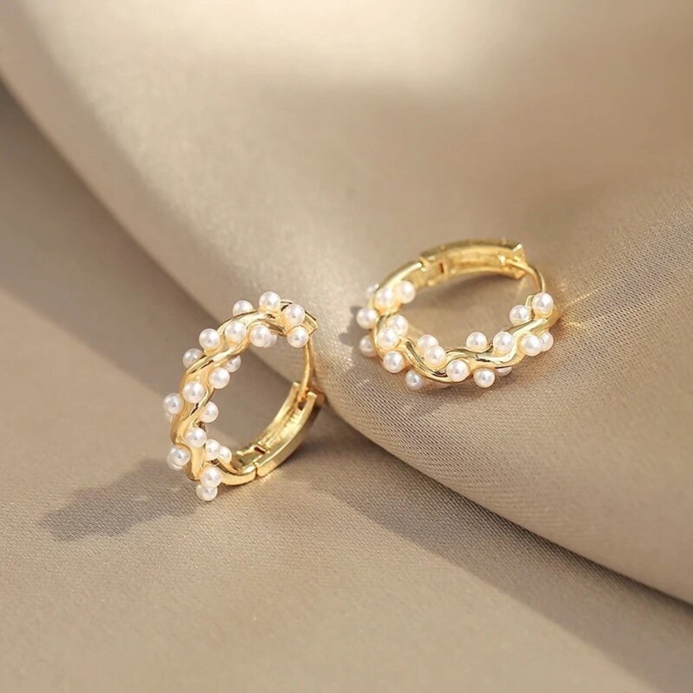 💎 NEW 14K Gold Plated Pearl Twist Hoop Earrings